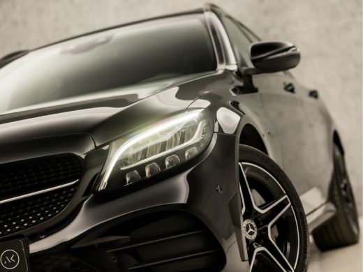 Mercedes-Benz C-Klasse Estate 300 e AMG Pack 320Pk Automaat (PANORAMADAK, APPLE CARPLAY, SFEERVERLICHTING, CAMERA, LEDER... ActivLease financial lease
