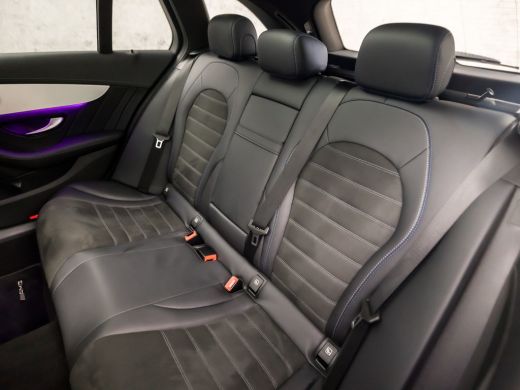 Mercedes-Benz C-Klasse Estate 300 e AMG Pack 320Pk Automaat (PANORAMADAK, APPLE CARPLAY, SFEERVERLICHTING, CAMERA, LEDER... ActivLease financial lease