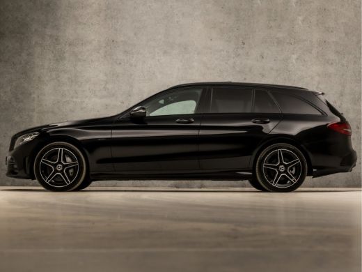 Mercedes-Benz C-Klasse Estate 300 e AMG Pack 320Pk Automaat (PANORAMADAK, APPLE CARPLAY, SFEERVERLICHTING, CAMERA, LEDER... ActivLease financial lease