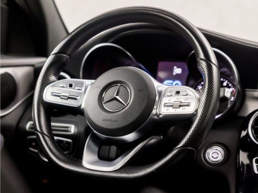 Mercedes-Benz C-Klasse Estate 300 e AMG Pack 320Pk Automaat (PANORAMADAK, APPLE CARPLAY, SFEERVERLICHTING, CAMERA, LEDER... ActivLease financial lease