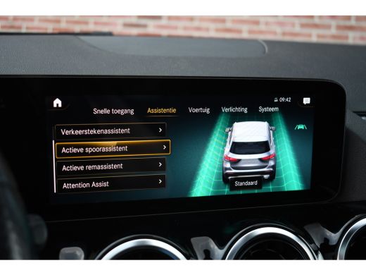 Mercedes-Benz GLA 250 e AMG Pano Night Camera ActivLease financial lease