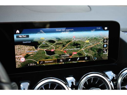 Mercedes-Benz GLA 250 e AMG Pano Night Camera ActivLease financial lease