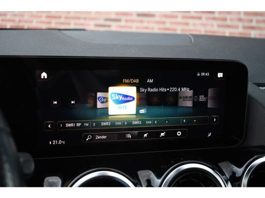 Mercedes-Benz GLA 250 e AMG Pano Night Camera ActivLease financial lease
