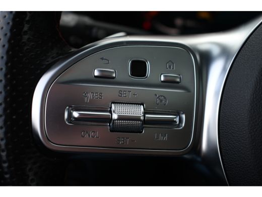 Mercedes-Benz GLA 250 e AMG Pano Night Camera ActivLease financial lease