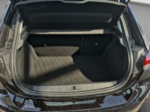 Opel Corsa 1.2 Edition Full map Navigatie | Airco | Cruise control | DAB ontvanger ActivLease financial lease