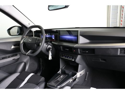 Opel Frontera 1.2 Turbo Hybrid GS 136 | Navi | Verw. voorstoelen en voorruit | Camera | PDC V+A | Apple carplay... ActivLease financial lease