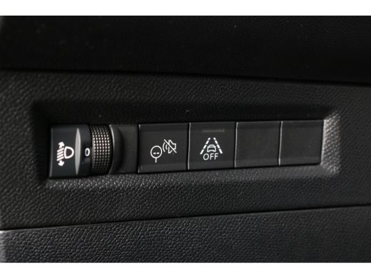 Opel Frontera 1.2 Turbo Hybrid GS 136 | Navi | Verw. voorstoelen en voorruit | Camera | PDC V+A | Apple carplay... ActivLease financial lease