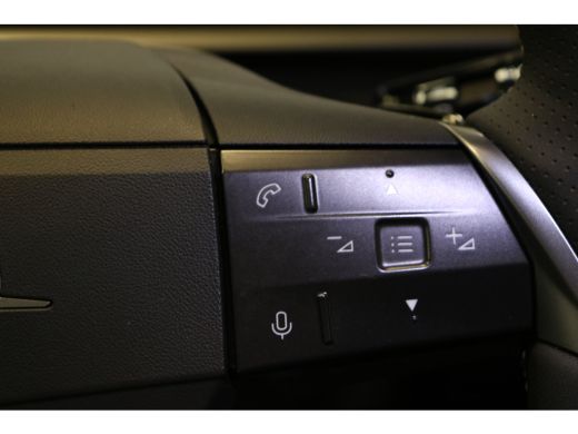 Opel Grandland GS 73 kWh | Navi | Verw. Stoelen-stuur-voorruit | Camera | LMV 20 "| PDC V+A | ActivLease financial lease