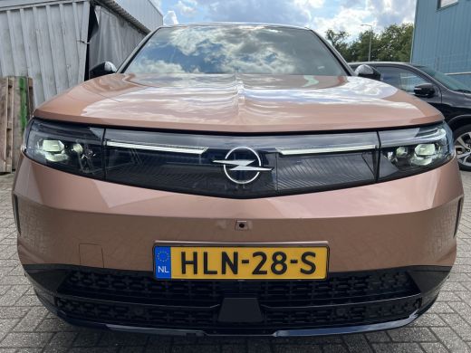 Opel Grandland GS 73 kWh | Navi | Verw. Stoelen-stuur-voorruit | Camera | LMV 20 "| PDC V+A | ActivLease financial lease