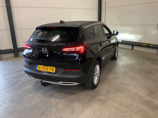 Opel Grandland X 1.2 Turbo Innovation | Trekhaak | Achteruitrijcamera | Cruise control | Electronic climate controle ActivLease financial lease