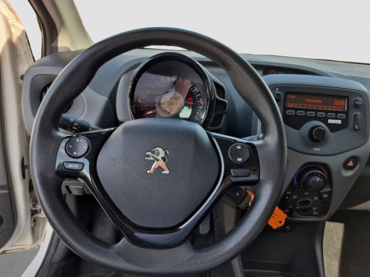 Peugeot 108 1.0 e-VTi Active | Airco | Bluetooth telefoonvoorbereiding | DAB ontvanger ActivLease financial lease