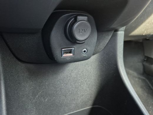 Peugeot 108 1.0 e-VTi Active | Airco | Bluetooth telefoonvoorbereiding | DAB ontvanger ActivLease financial lease