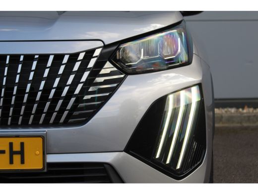 Peugeot 2008 1.2 100 Allure | Camera | Parkeersensoren Rondom | Carplay | Virtueel Dashboard | Cruise | Climat... ActivLease financial lease
