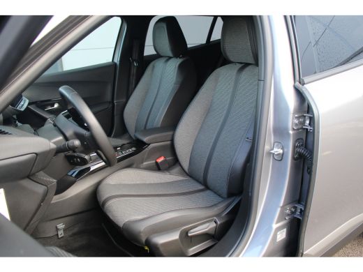 Peugeot 2008 1.2 100 Allure | Camera | Parkeersensoren Rondom | Carplay | Virtueel Dashboard | Cruise | Climat... ActivLease financial lease