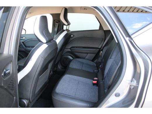 Renault Captur 1.3 TCe 140 Intens | Navi | Camera | LED koplampen | Climate control ActivLease financial lease