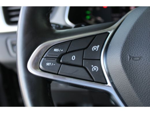 Renault Captur 1.3 TCe 140 Intens | Navi | Camera | LED koplampen | Climate control ActivLease financial lease