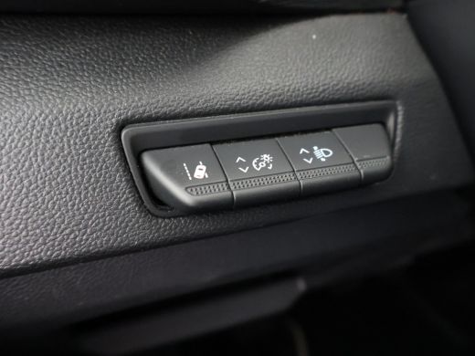 Renault Trafic 2.0 BLUE DCI 130 PK DUBBEL CABINE 6-PERS. L2H1 + APPLE CARPLAY | LED | CRUISE | CLIMATE CONTROL ActivLease financial lease