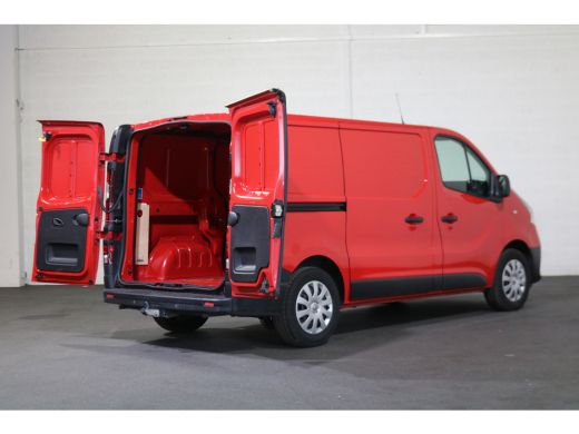 Renault Trafic 2.0 dCi 120pk L1 H1 Comfort Airco Trekhaak ActivLease financial lease