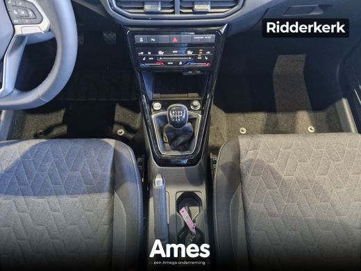 Volkswagen T-Cross Life Edition 1.0 TSI 95 pk | Achteruitrijcamera | Draadloos Carplay / Android Auto | ActivLease financial lease