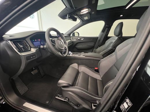 Volvo  XC60 T6 Plug-in hybrid AWD Ultra Black Edition | Apple Carplay/Android Auto|telefoonintegratie premium... ActivLease financial lease