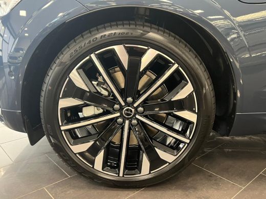 Volvo  XC60 T6 Plug-in hybrid AWD Ultra Bright | Apple Carplay/Android Auto|telefoonintegratie premium | Audi... ActivLease financial lease