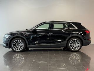 Audi e-tron 50 quattro edition 71 kWh | Achteruitrijcamera | Apple CarPlay / Android Auto incl. extra USB-poo...