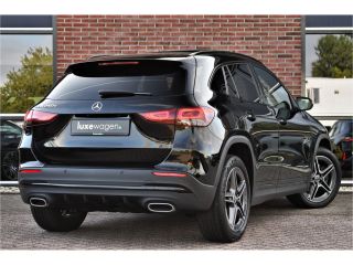 Mercedes-Benz GLA 250 e AMG Pano Night Camera