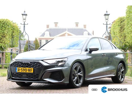 Audi A3 Limousine 30 TFSI S-LINE | NL-AUTO! | 1 EIGENAAR | CAMERA | ADAPTIVE CRUISE | PARK SENS V+A | LAN...