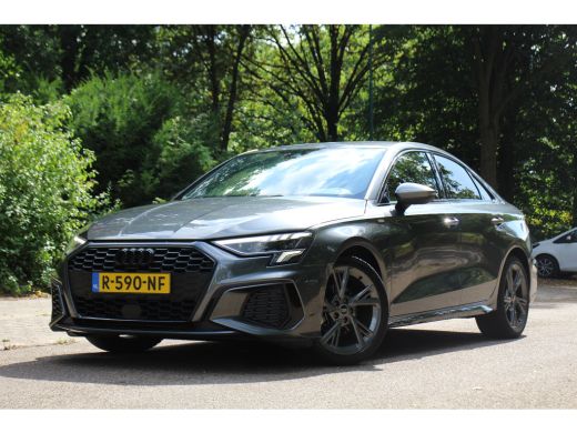 Audi A3 Limousine 30 TFSI S-LINE | NL-AUTO! | 1 EIGENAAR | CAMERA | ADAPTIVE CRUISE | PARK SENS V+A | LAN... ActivLease financial lease
