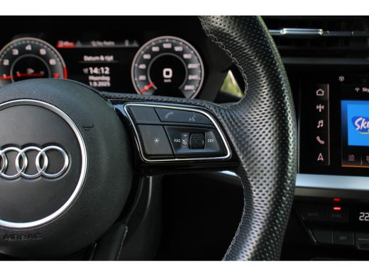 Audi A3 Limousine 30 TFSI S-LINE | NL-AUTO! | 1 EIGENAAR | CAMERA | ADAPTIVE CRUISE | PARK SENS V+A | LAN... ActivLease financial lease