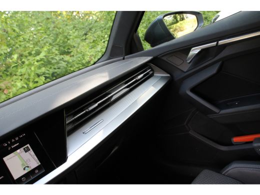 Audi A3 Limousine 30 TFSI S-LINE | NL-AUTO! | 1 EIGENAAR | CAMERA | ADAPTIVE CRUISE | PARK SENS V+A | LAN... ActivLease financial lease