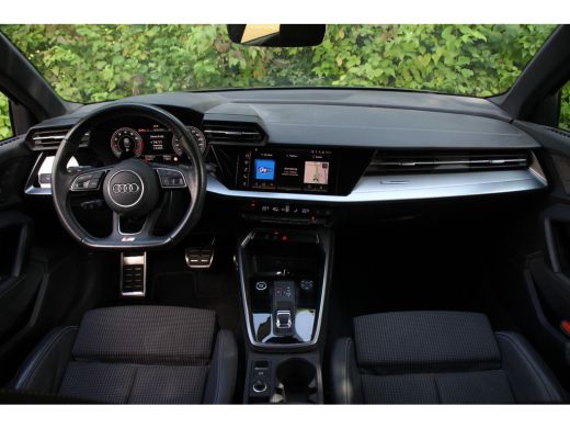 Audi A3 Limousine 30 TFSI S-LINE | NL-AUTO! | 1 EIGENAAR | CAMERA | ADAPTIVE CRUISE | PARK SENS V+A | LAN... ActivLease financial lease