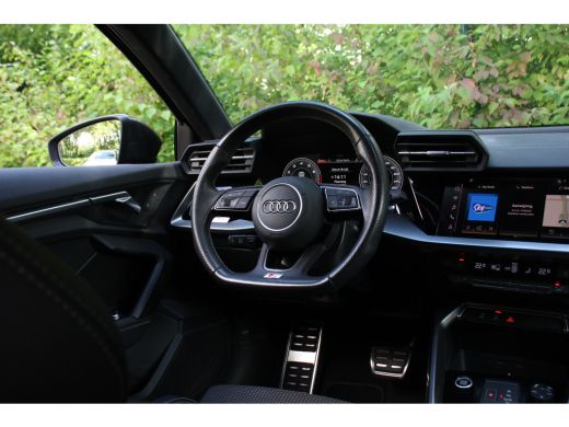 Audi A3 Limousine 30 TFSI S-LINE | NL-AUTO! | 1 EIGENAAR | CAMERA | ADAPTIVE CRUISE | PARK SENS V+A | LAN... ActivLease financial lease