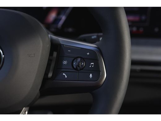 BMW iX xDrive45 M Sport / Panoramadak / Trekhaak / Soft-Close / Stoelventilatie / Parking Assisant Profe... ActivLease financial lease