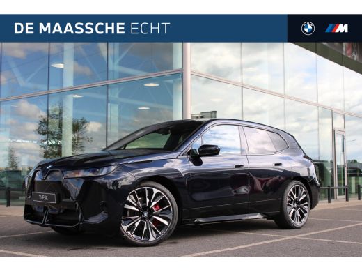 BMW iX xDrive45 M Sport / Panoramadak / Trekhaak / Soft-Close / Stoelventilatie / Parking Assistant Prof... BMW iX xDrive45 M Sport / Panoramadak / Trekhaak / Soft-Close / Stoelventilatie / Parking Assistant Prof...