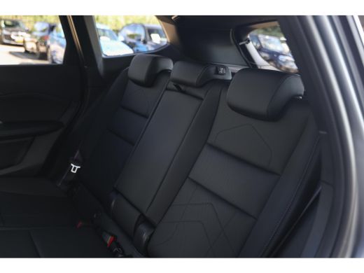 BMW iX1 eDrive20 High Executive M Sport / Panoramadak / Trekhaak / Sportstoelen / M Adaptief onderstel / ... ActivLease financial lease