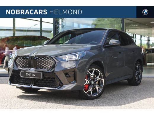 BMW iX2 eDrive20 High Executive M Sport / Panoramadak / Trekhaak / Sportstoelen / M Adaptief onderstel / ... BMW iX2 eDrive20 High Executive M Sport / Panoramadak / Trekhaak / Sportstoelen / M Adaptief onderstel / ...