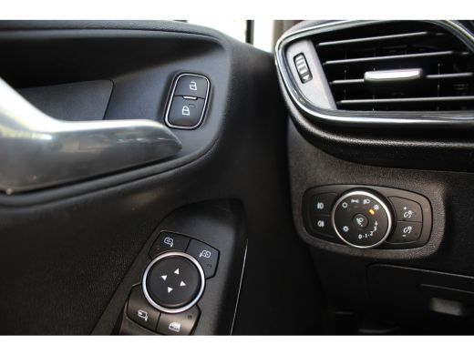 Ford Fiesta 1.0EB ST-Line | NL-AUTO! | 1 EIGENAAR | WINTERPACK | PARK SENS | LED | CRUISE | NAVI CLIMA | 17" LMV ActivLease financial lease