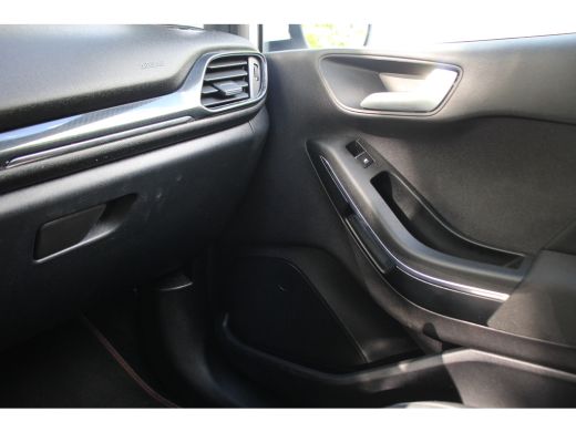 Ford Fiesta 1.0EB ST-Line | NL-AUTO! | 1 EIGENAAR | WINTERPACK | PARK SENS | LED | CRUISE | NAVI CLIMA | 17" LMV ActivLease financial lease