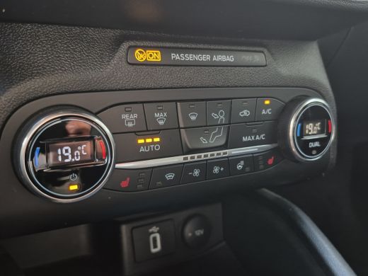 Ford Focus 1.0 EcoBoost ST Line Business | Airco (automatisch) | Extra getint glas | Keyless entry ActivLease financial lease