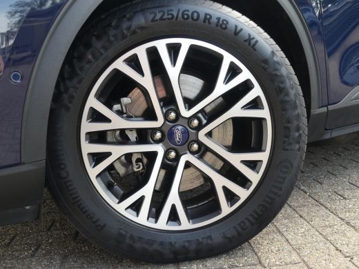 Ford Kuga 2.5 PHEV 225PK Titanium | ADAPTIVE CRUISE | DODEHOEKDETECTIE | STOEL+STUUR+VOORRUITVERWARMING | H... ActivLease financial lease
