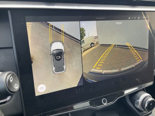 Lynk & Co 01 1.5 Plug-in Adapt.Cruise Carplay 360° Pano.dak DAB Vol opties ActivLease financial lease