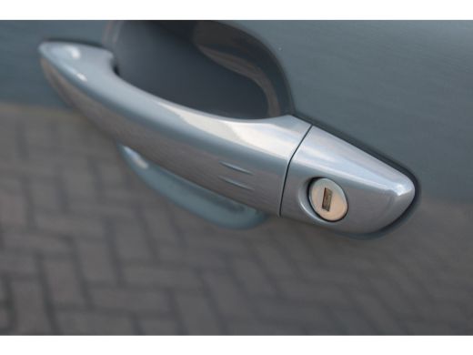 Peugeot 2008 1.2 Hybrid 136 GT | Automaat | Navigatie | Camera | Adaptieve cruise control | Mild Hybrid | BTW | ActivLease financial lease