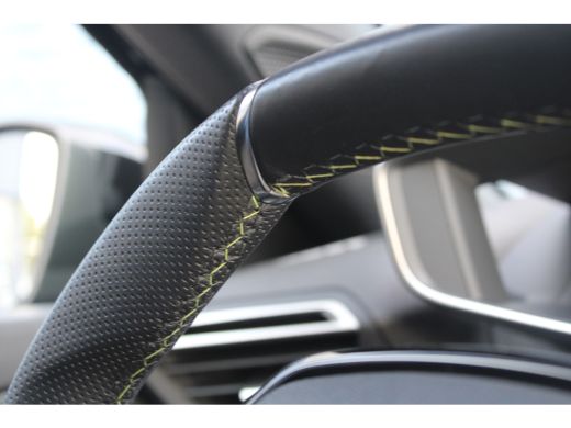 Peugeot 2008 1.2 Hybrid 136 GT | Automaat | Navigatie | Camera | Adaptieve cruise control | Mild Hybrid | BTW | ActivLease financial lease
