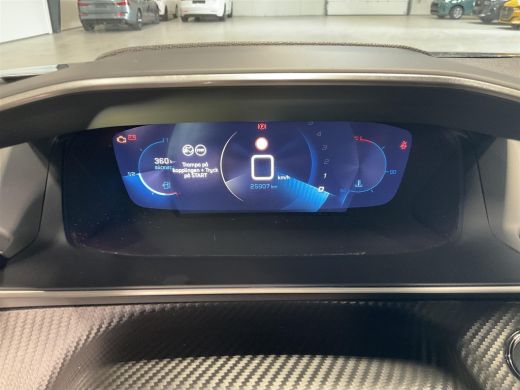 Peugeot 2008 1.2 PureTech Allure Pack Camera | Stoelverwarming | Digitaal Dashboard | Carplay | Clima | Cruise... ActivLease financial lease