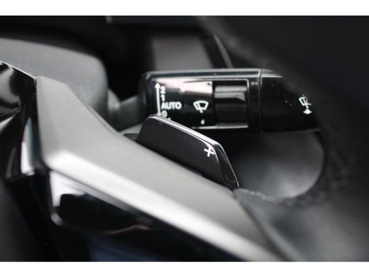 Peugeot 3008 1.2 Hybrid 136 Allure | Automaat | Navigatie | Camera | Nieuw model | Mild Hybrid | 24.000km | ActivLease financial lease