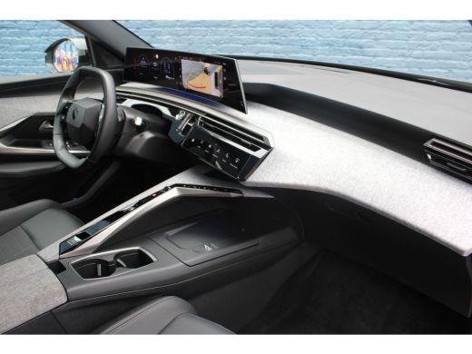 Peugeot 3008 1.2 Hybrid 136 Allure | Automaat | Navigatie | Camera | Nieuw model | Mild Hybrid | 24.000km | ActivLease financial lease