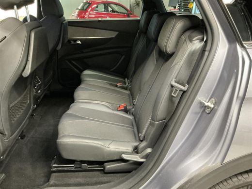 Peugeot 5008 1.2 PureTech GT Camera | Voorstoelen Verwarmd | Elek. Acherklep | 18" Lichtmetaal | Adaptieve Cru... ActivLease financial lease