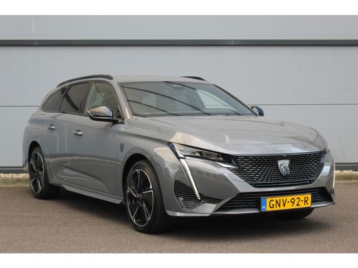 Peugeot e-308 GT | Head Up D.| 360 Camera | ACC | BLIS | Full-LED | Navi | Stoelverwarming | CarPlay | 18" LMV|... ActivLease financial lease