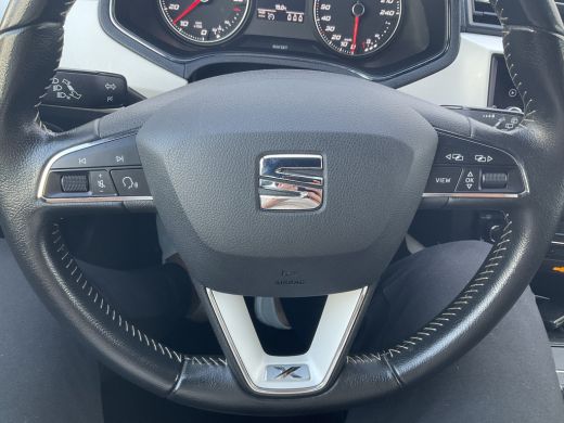 Seat Arona 1.0 TSI Automaat Xcellence Carplay Trekhaak Stoelverw. Business Intense ActivLease financial lease